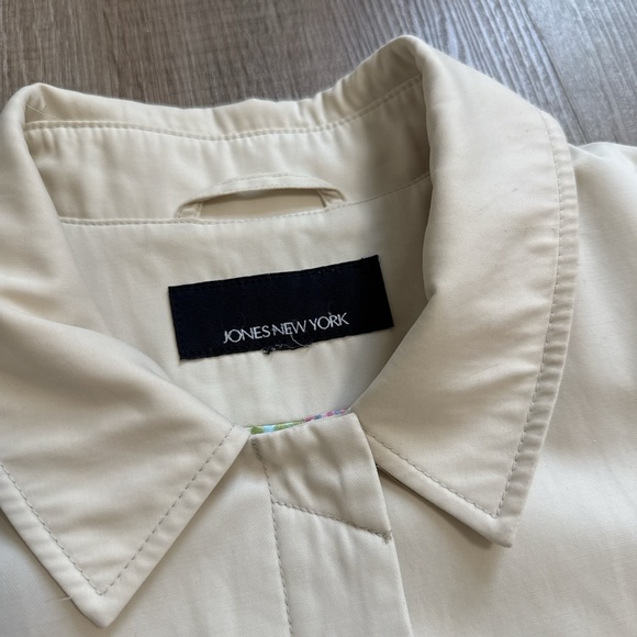 Jones New York 90s Cream Trench Coat Button Up Cotton Blend With Lining Size M - Picture 3 of 16